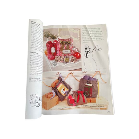 Gooseberry Patch Christmas Recipes and Gifts Book 13 - Picture 4 of 6